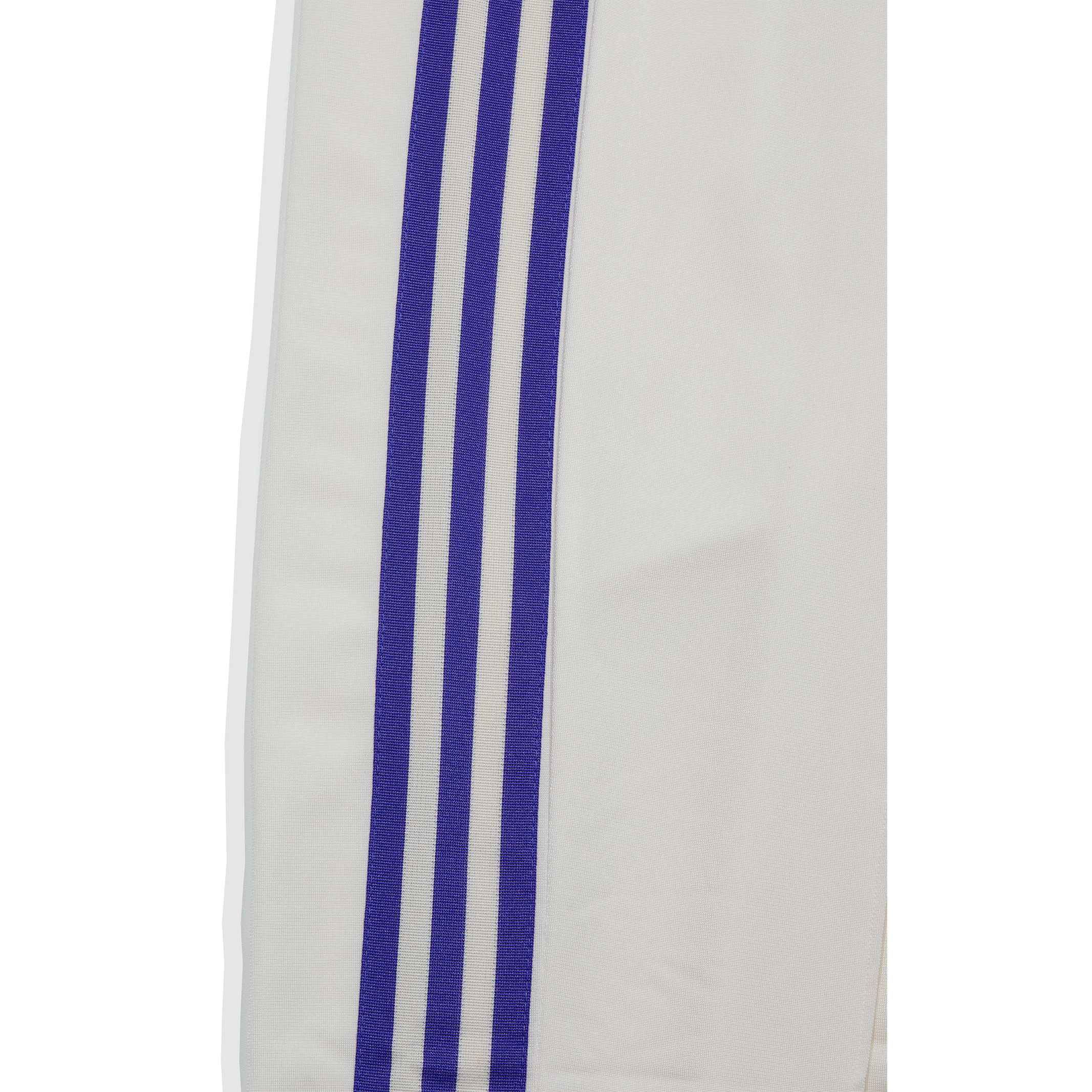 아디다스 - Adidas