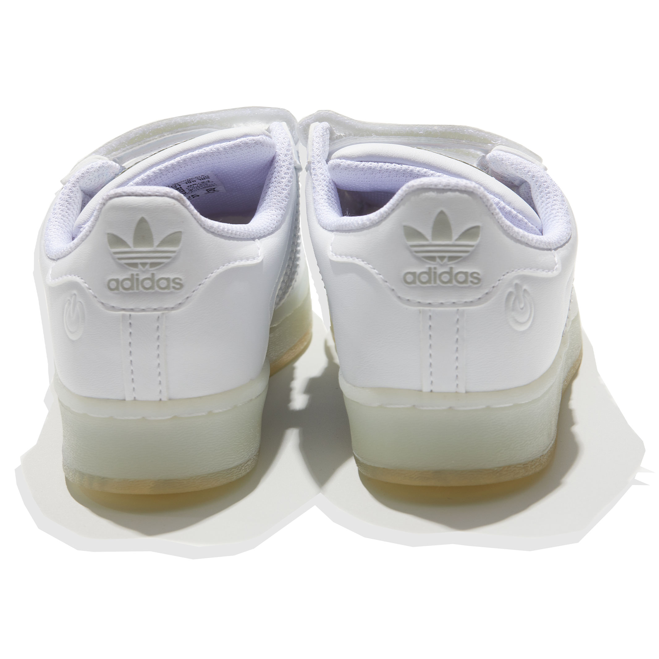 아디다스 - Adidas
